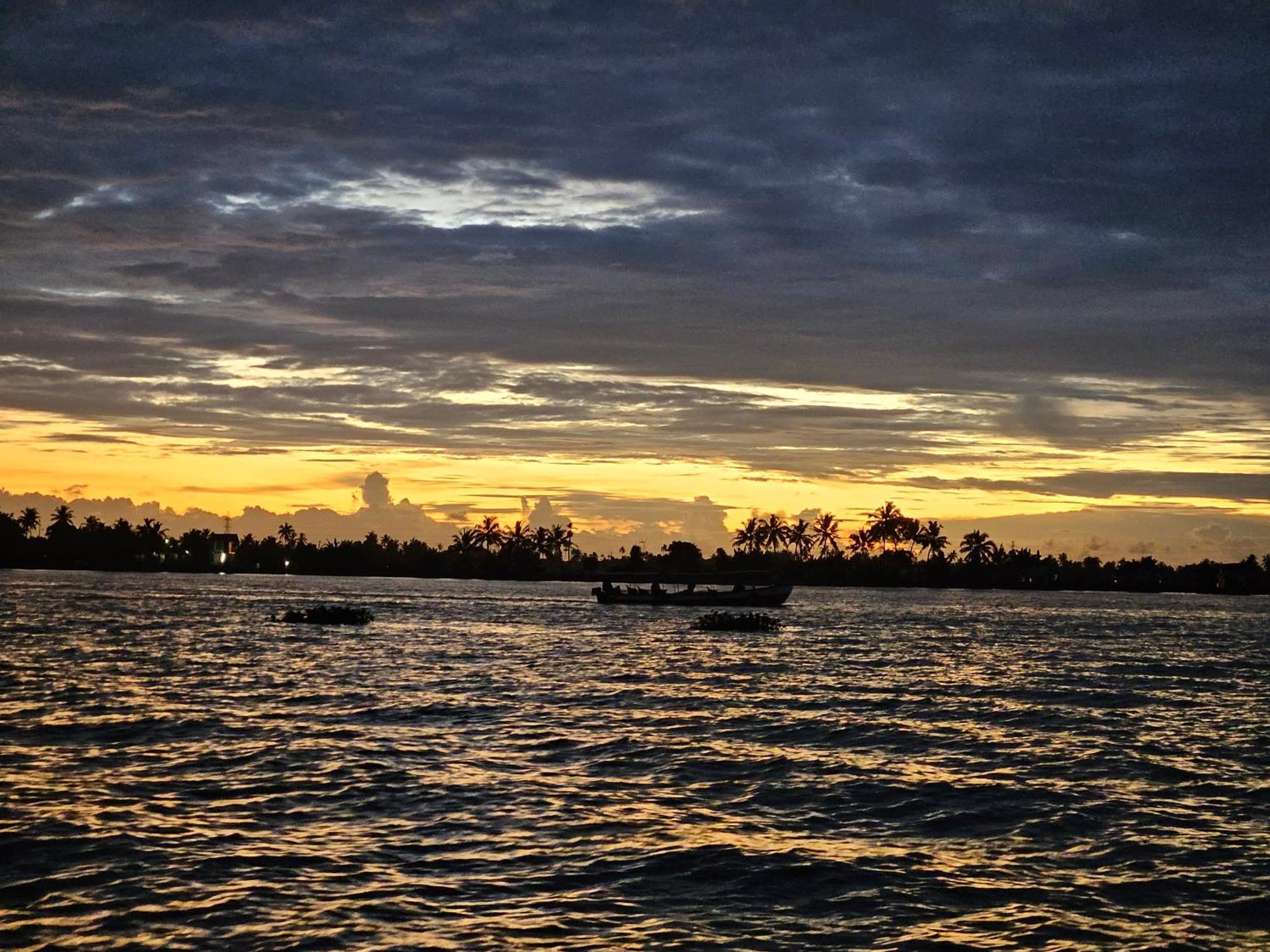 Pamba Inn Alappuzha Esterno foto