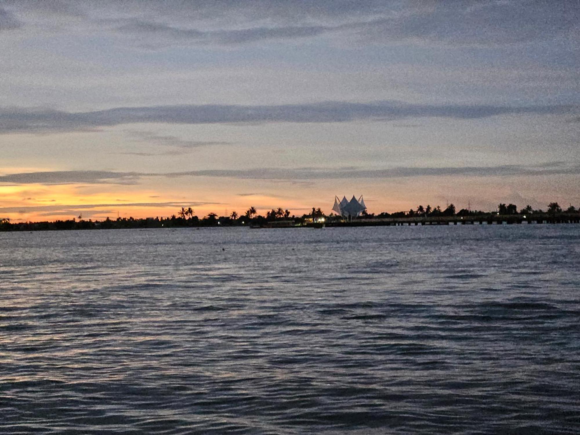 Pamba Inn Alappuzha Esterno foto