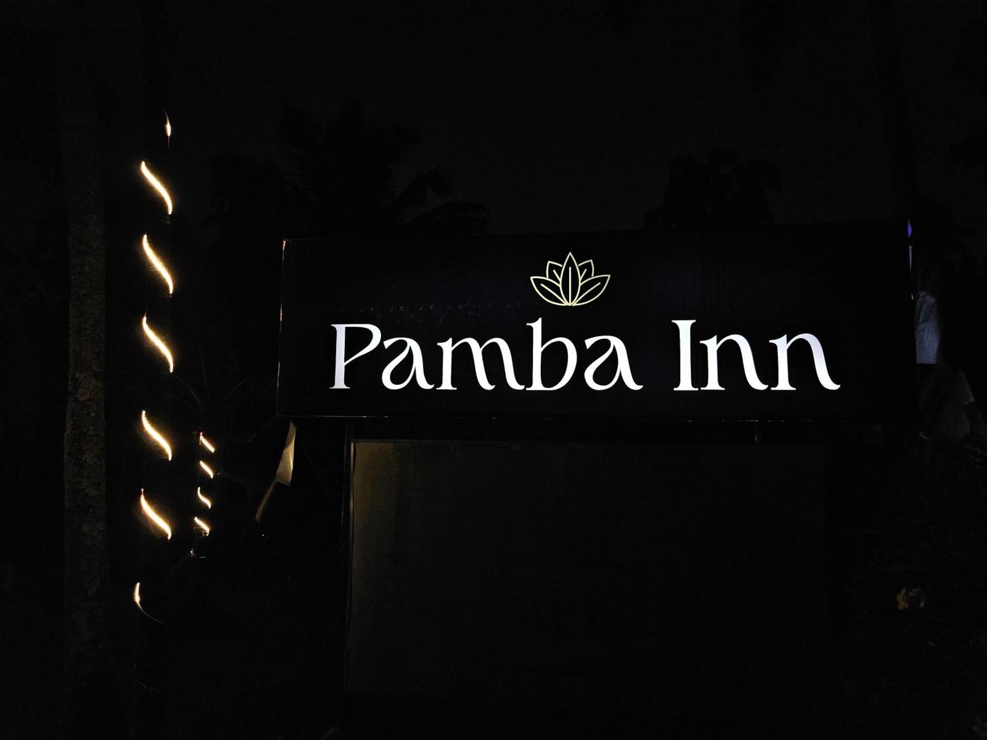 Pamba Inn Alappuzha Esterno foto
